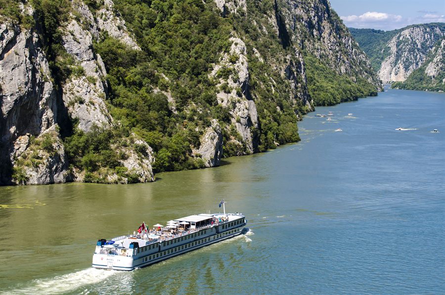 River ship in the Iron Gates gorge